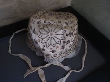 Bonnet coiffe bébé d'occasion  Vendeuvre-du-Poitou