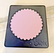Sizzix circle scallop for sale  KIDDERMINSTER