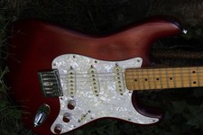 Squier fender stratocaster gebraucht kaufen  München