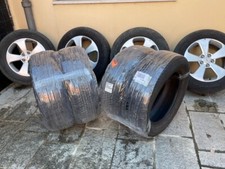 Pnumatici 235 r17 usato  Maranello