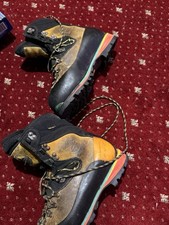 Sportiva nepal extreme for sale  HULL
