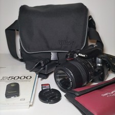 Nikon d5000 fotocamera usato  Magliano Vetere