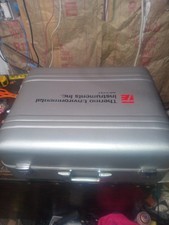 Estojo de transporte de equipamentos eletrônicos, feito nos EUA, PVC, bloqueio com chaves comprar usado  Enviando para Brazil