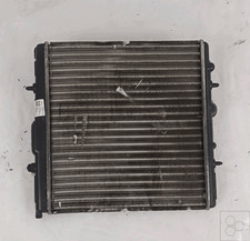 1330h5 radiatore peugeot usato  Italia