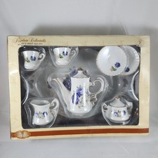 Porcelain collectible piece for sale  La Luz