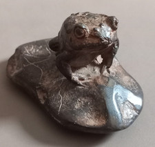 Superbe statuette grenouille d'occasion  Le Teil