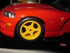 Usado, 1:18 Bburago DODGE VIPER RT/10 MOSTARDA E KETCHUP CHRYSLER EUA comprar usado  Enviando para Brazil