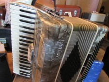 Accordion ambassador 120 for sale  Minneapolis