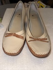 Women wide fit for sale  DEAL