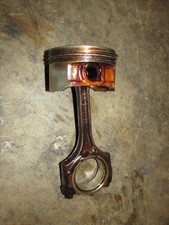 Pistão e haste de popa Suzuki DF50A 50hp 4 tempos (12111-88L00) comprar usado  Enviando para Brazil