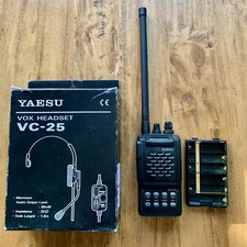 Radio ricetrasmittente yaesu usato  Albino