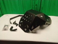 Front skid plate d'occasion  Expédié en Belgium