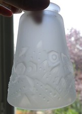 Tulipe verre moulé d'occasion  Nancy-