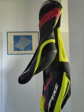 tuta valentino rossi usato tuta valentino rossi usato Roma