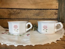 Jolies tasses moulin d'occasion Jolies tasses moulin d'occasion  Ploemeur