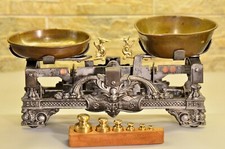 Stara waga krabowa, waga stołowa W. Hess Lublin do 2 kg około 1927 roku z ciężarami na sprzedaż  PL