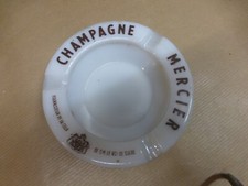 Rare ancien cendrier d'occasion  Clermont-Ferrand-