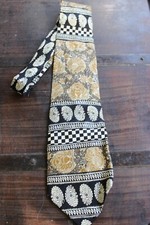 Cravatta hubert milano usato Cravatta hubert milano usato  Sormano