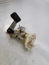 Pompe carburant suzuki d'occasion  Livron-sur-Drôme