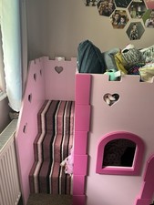 Kids deluxe castle for sale  TENBURY WELLS
