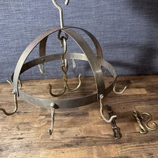 Cabide de latão vintage para panela/jogo #latão #cabide de jogo #cozinha #cottagecore comprar usado Cabide de latão vintage para panela/jogo #latão #cabide de jogo #cozinha #cottagecore comprar usado  Enviando para Brazil