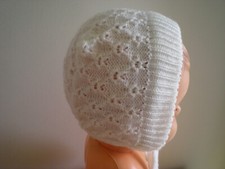 Bonnet bébé tricoté d'occasion  Lannion