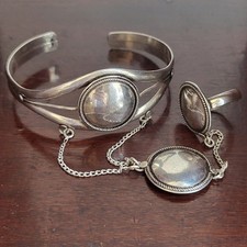 Bracelet rigide ouvert d'occasion  Grasse