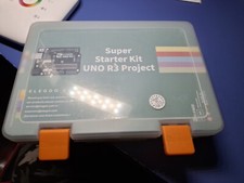 Kit arduino uno usato  Torricella del Pizzo