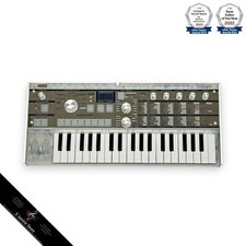 Korg microkorg crystal d'occasion  Expédié en Belgium