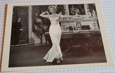 Cartolina attrice marilyn usato  Spedire a Italy