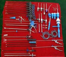 Strumenti laparoscopici set usato  Spedire a Italy