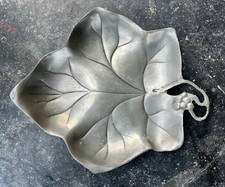 Coupelle feuille vigne d'occasion  Valdampierre