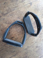 Flexi stirrups for sale  WARWICK