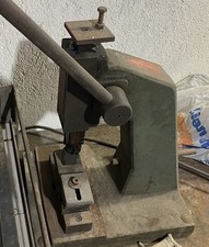 Punzonatrice serratura serrame usato  Verbicaro