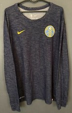 Men nike tee d'occasion  Expédié en Belgium