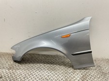 Kotflügel links 41357042323 gebraucht kaufen  Rudelzhausen