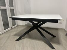 Tavolo allungabile moderno usato  Solaro