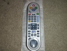 Telecommande freebox free d'occasion  Poussan