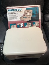 Usado, Tenda organizadora e pia portátil Reliance Wash N Go 3 galões trailer acampamento 9834 comprar usado  Enviando para Brazil