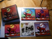 Emerson Lake & Palmer- A Time And A Place 4 CD box Set comprar usado Emerson Lake & Palmer- A Time And A Place 4 CD box Set comprar usado  Enviando para Brazil