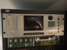 Sampleur akai s6000 d'occasion  Bar-le-Duc