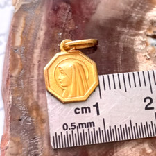 Medaille vierge marie d'occasion  Le Beausset
