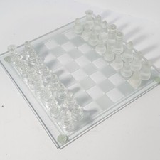 Jogo de tabuleiro clássico de xadrez de vidro transparente com peças fosco e transparente, comprar usado  Enviando para Brazil