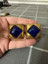 Brincos vintage com clipe de declaração cabochão tom dourado Escada comprar usado  Enviando para Brazil
