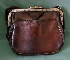 Ancienne sacoche cuir d'occasion  Gannat
