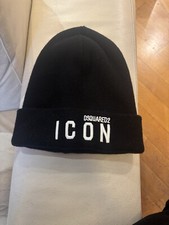 Cappello dsquared2 usato  Roma