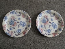 Eit floral dinner for sale  TAMWORTH