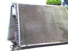 Radiateur eau renault d'occasion  La Chapelle-Saint-Luc