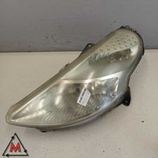 Fanale anteriore sinistro usato Fanale anteriore sinistro usato  Italia