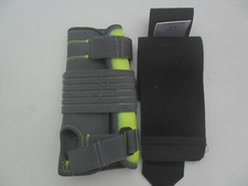 Handgelenkbandage 2 teile gebraucht kaufen  Albbruck